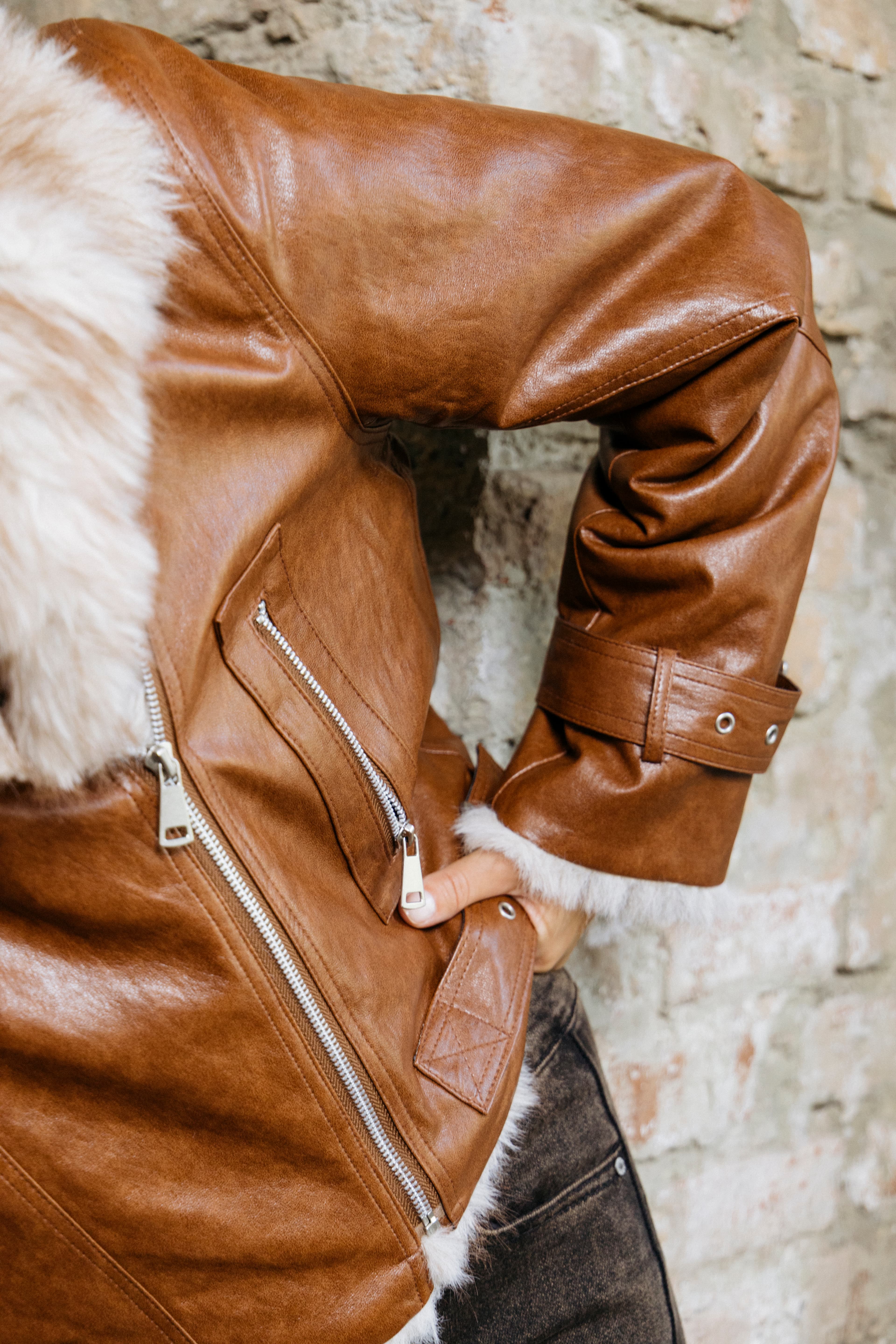 GIACCA AVIATOR IN PELLE CON INTERNO INTERAMENTE IN PELLICCIA